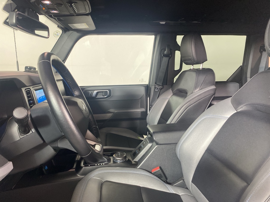 2022 Ford Bronco Black Diamond photo 15