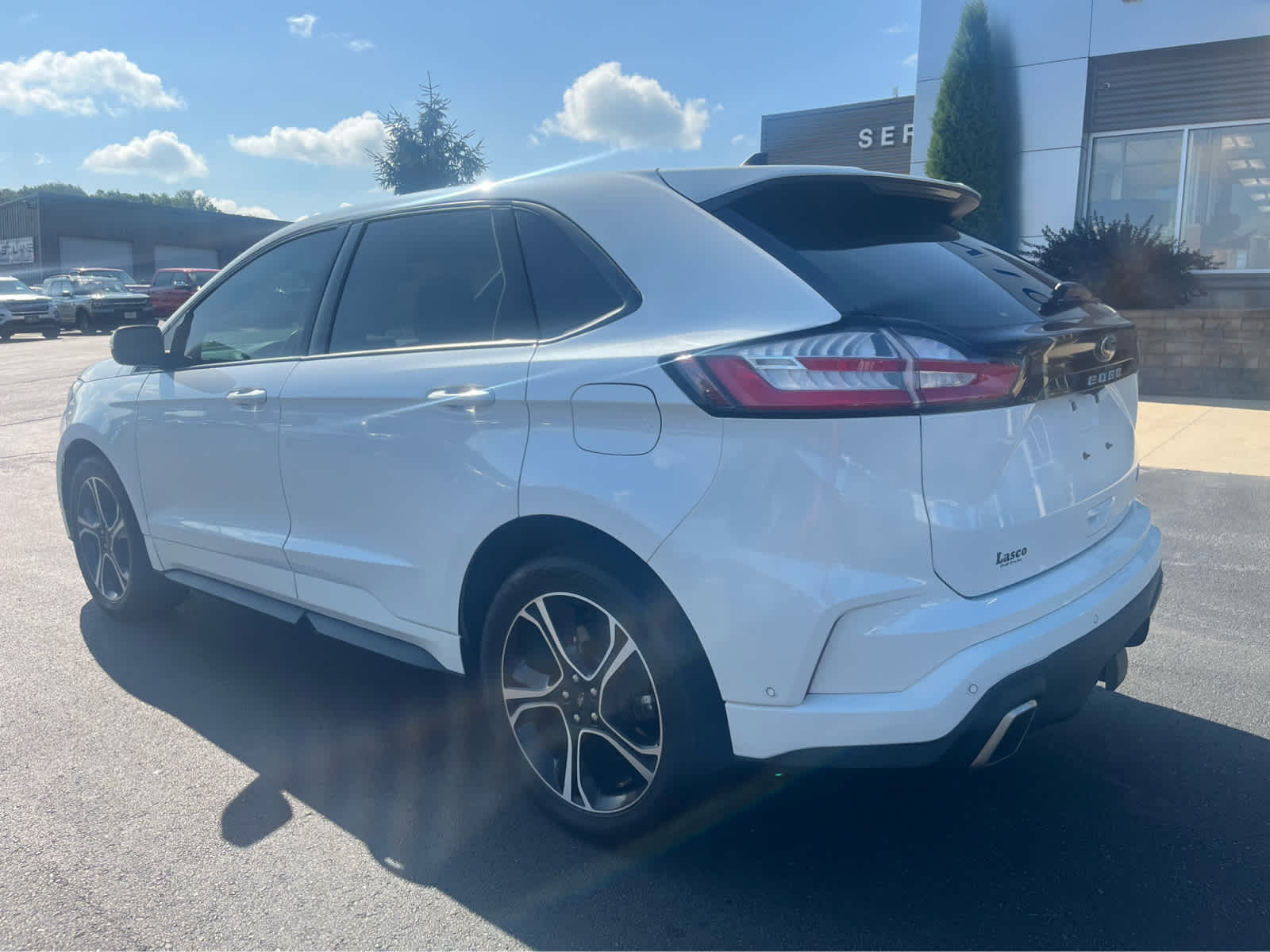 2022 Ford Edge ST photo 4