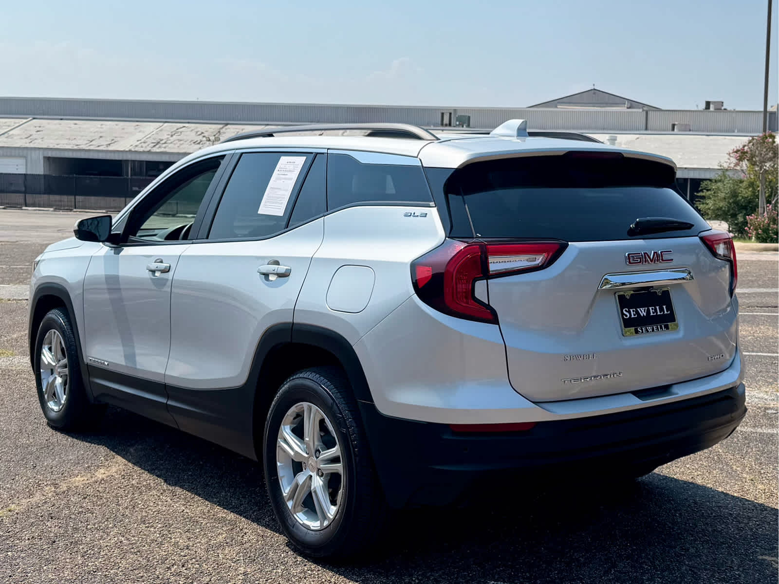 2022 Gmc Terrain SLE photo 3