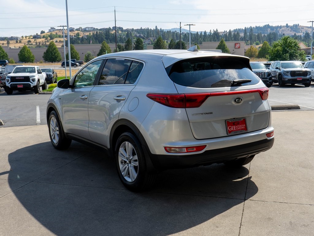 2017 Kia Sportage LX photo 4