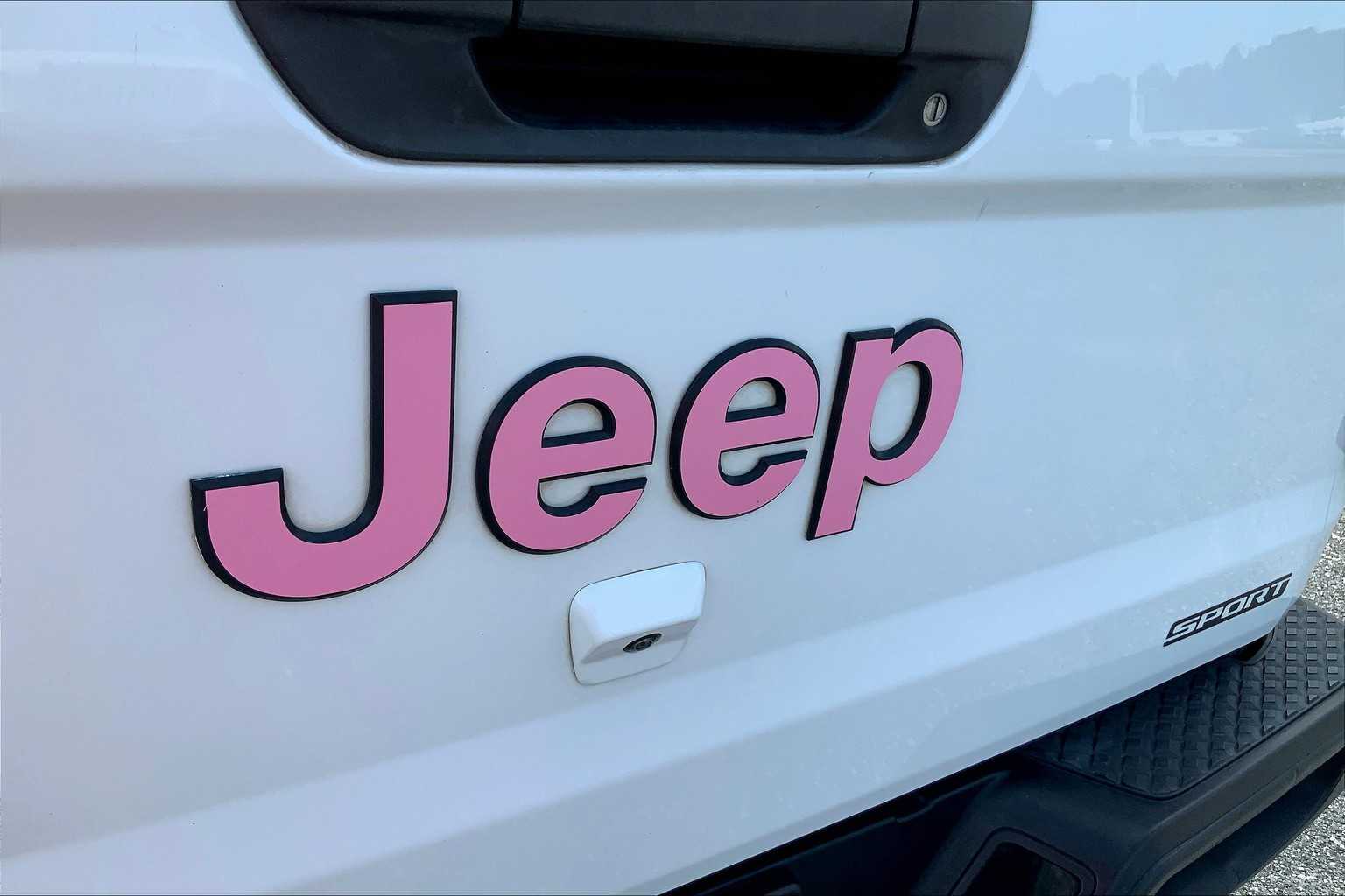 2020 Jeep Gladiator Sport S photo 27
