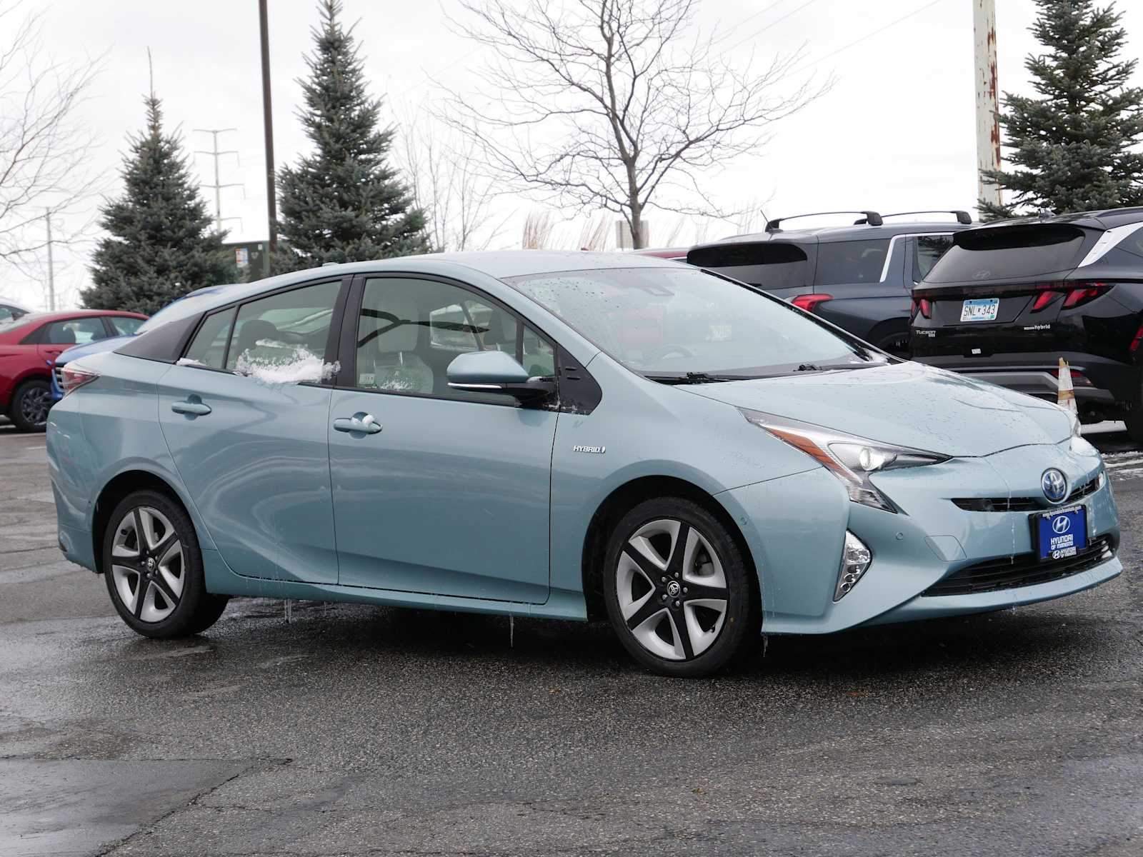 2018 Toyota Prius Three's photo