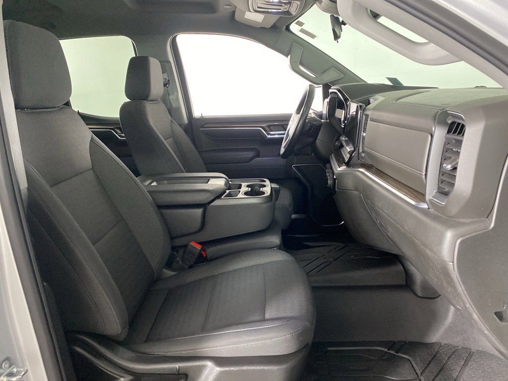 2022 Chevrolet Silverado 1500 RST photo 25