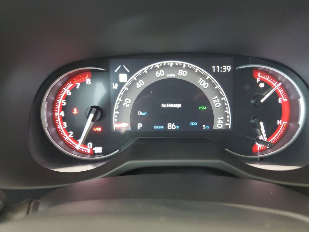 2025 Toyota RAV4 XLE photo 19
