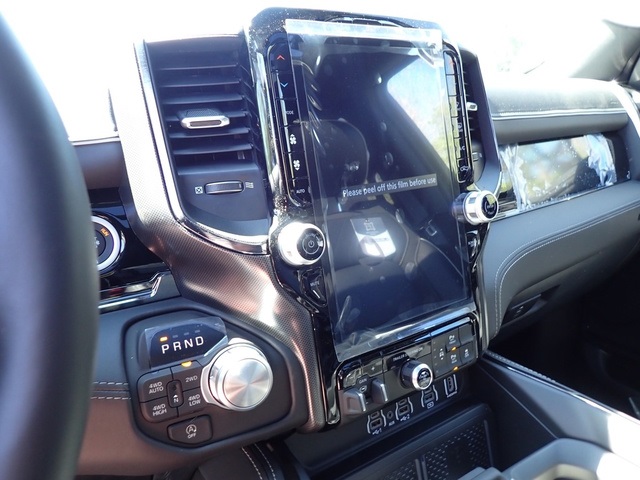 2025 Ram 1500 Limited photo 17