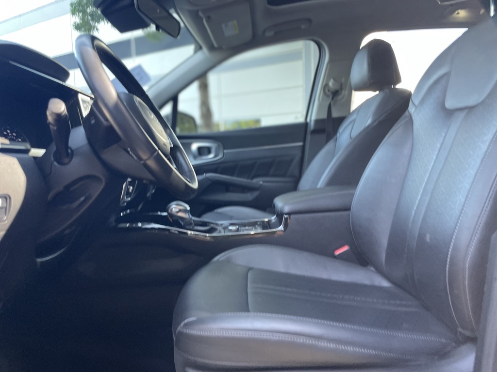 2022 Kia Sorento SX photo 14