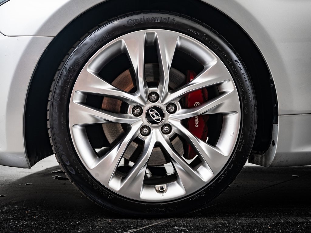 2013 Hyundai Genesis Coupe 3.8 Track photo 12