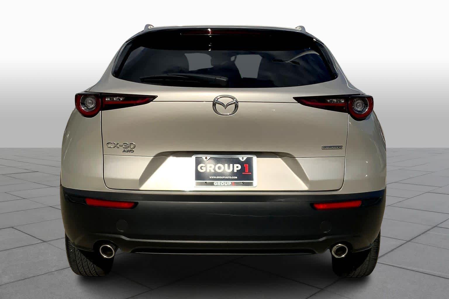 2023 Mazda CX-30 2.5 Select photo 4