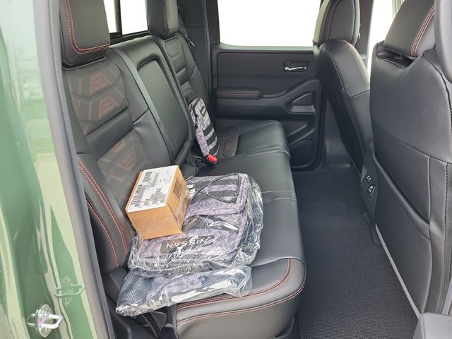 2025 Nissan Frontier PRO-4X photo 19
