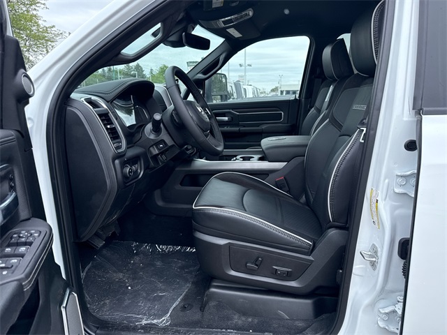 2025 Ram 2500 Laramie photo 11