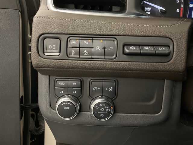 2021 Gmc Yukon XL Denali photo 14