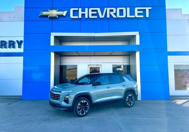 2026 Chevrolet Equinox LT's photo