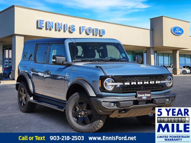 2025 Ford Bronco 4-Door Outer Banks's photo