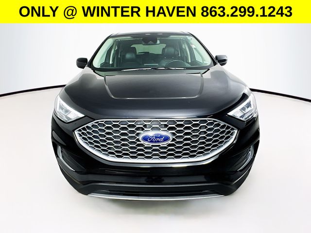 2023 Ford Edge SEL photo 2