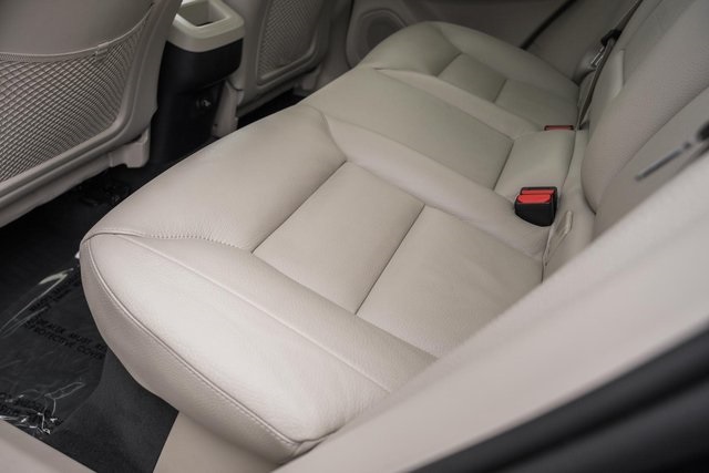 2019 Volvo XC60 T5 Momentum photo 30