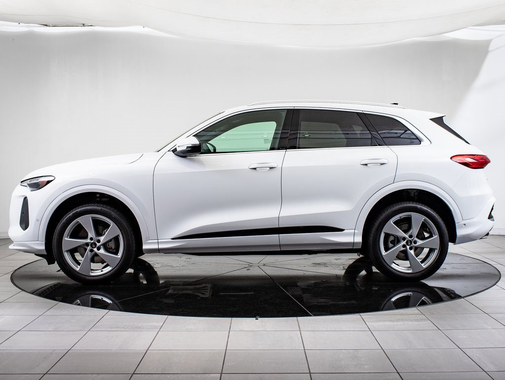2025 Audi Q5 2.0T Premium Plus photo 5