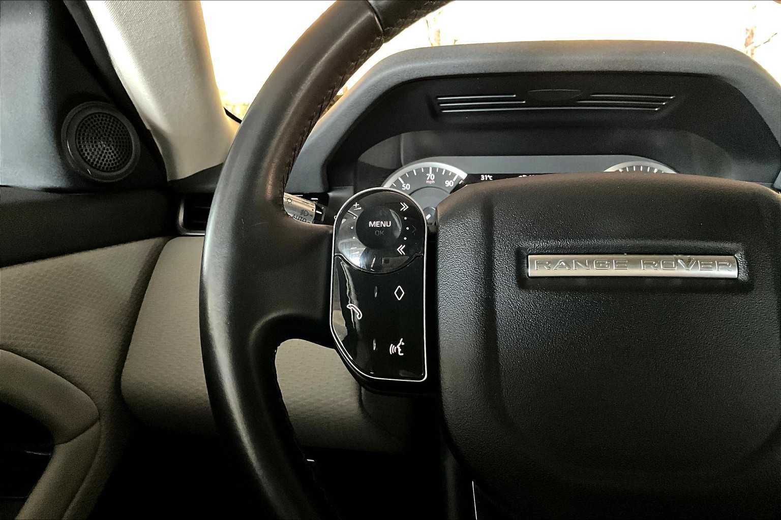2020 Land Rover Range Rover Evoque S photo 22