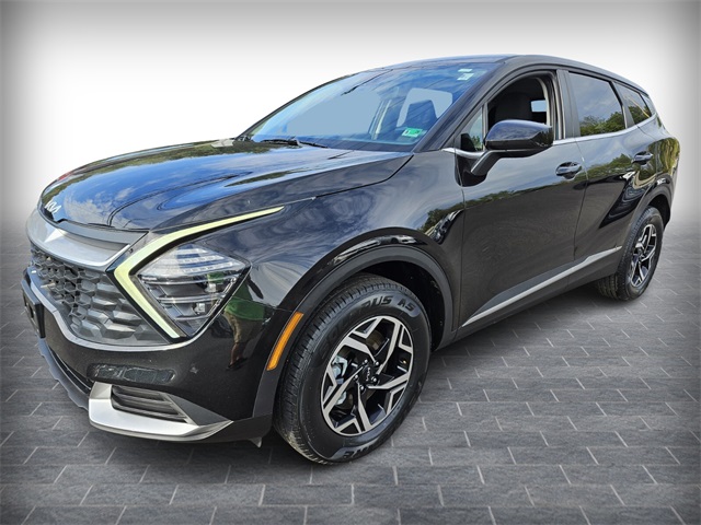 2024 Kia Sportage LX photo 3