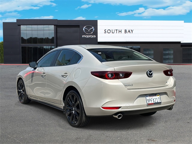 2025 Mazda Mazda3 2.5 Select Sport photo 4