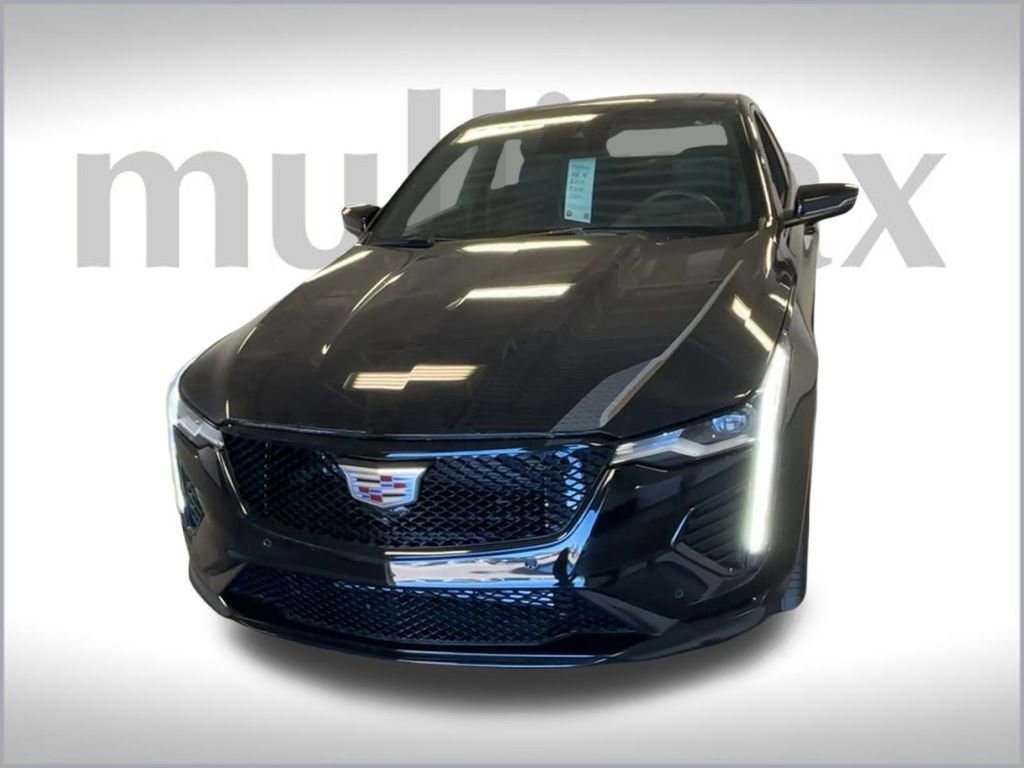 2024 Cadillac CT4 photo 3