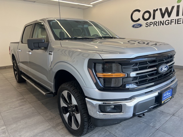 2024 Ford F-150 XLT photo 3