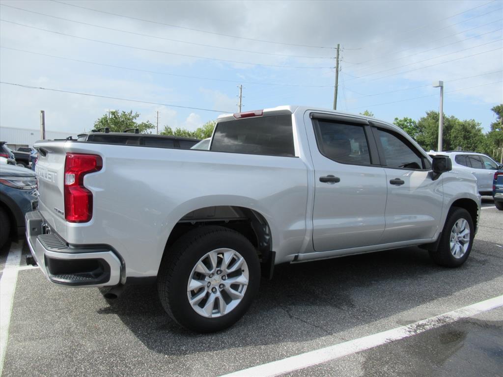 2022 Chevrolet Silverado 1500 Custom photo 4