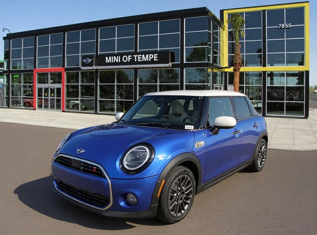2026 MINI Hardtop 4 Door S's photo