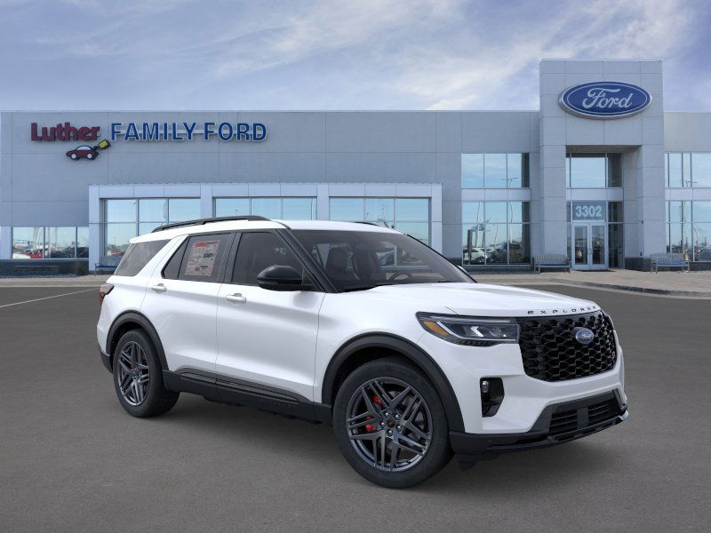 2025 Ford Explorer ST photo 23