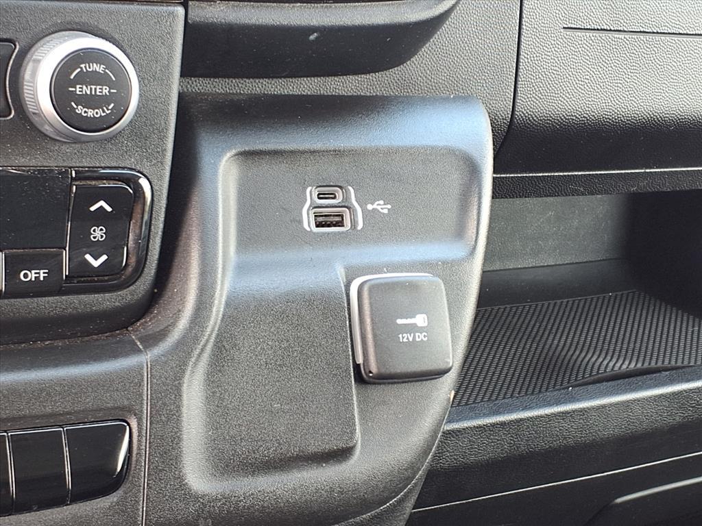 2023 Ram ProMaster 2500 photo 9