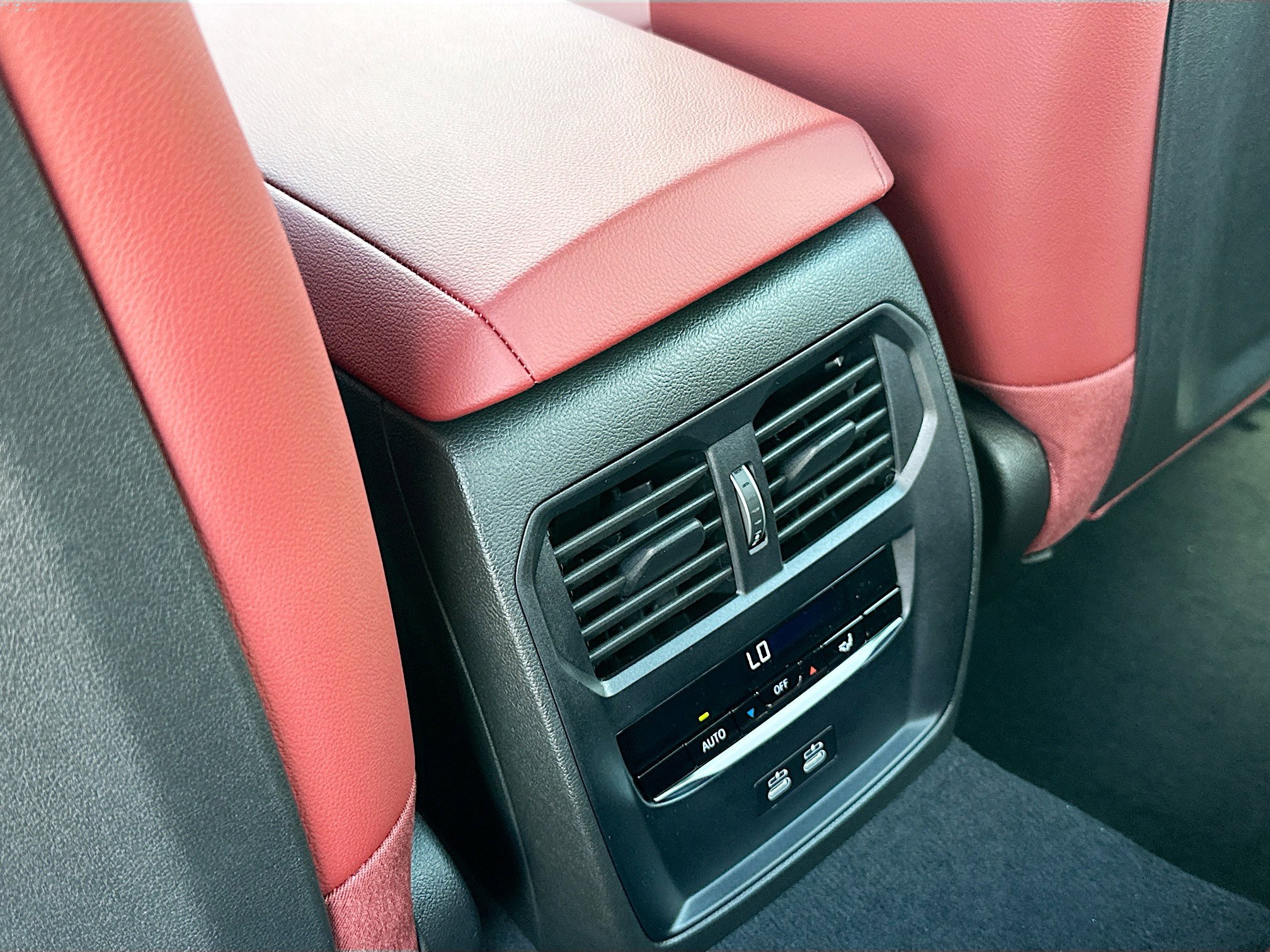 2025 Bmw 330i photo 21