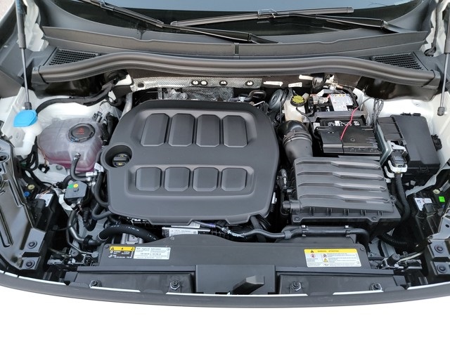 2025 Volkswagen Tiguan S photo 32