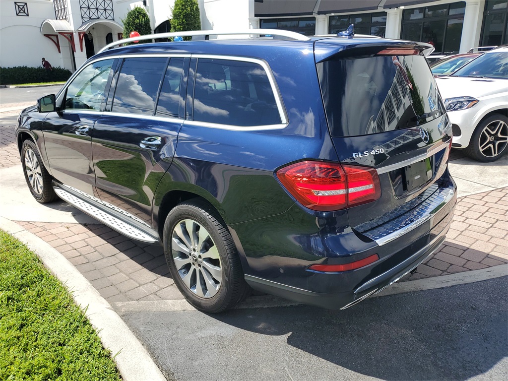 2019 Mercedes Benz GLS 450 4MATIC photo 4