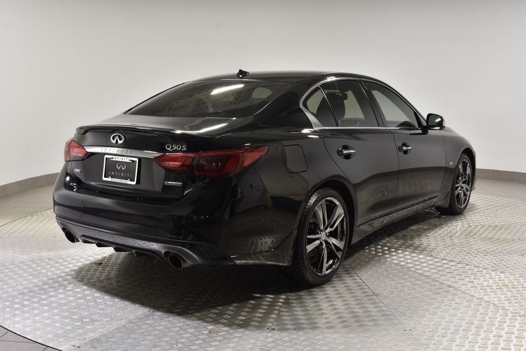 2019 Infiniti Q50 3.0t Signature Edition photo 2