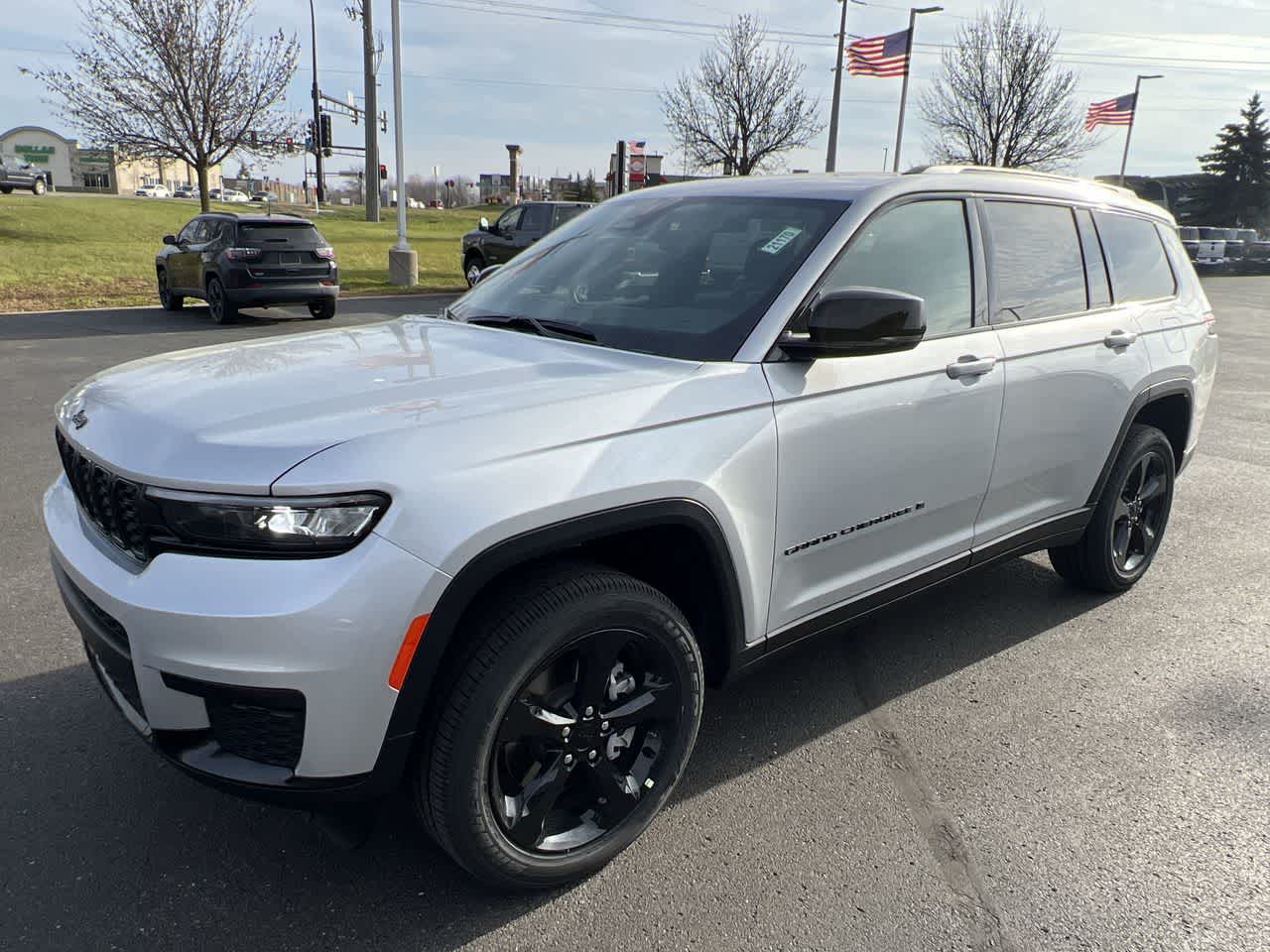 New 2024 Jeep Grand Cherokee L Altitude X Sport Utility in Waconia