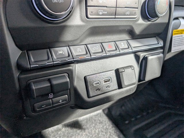 2025 Chevrolet Silverado 1500 photo 15
