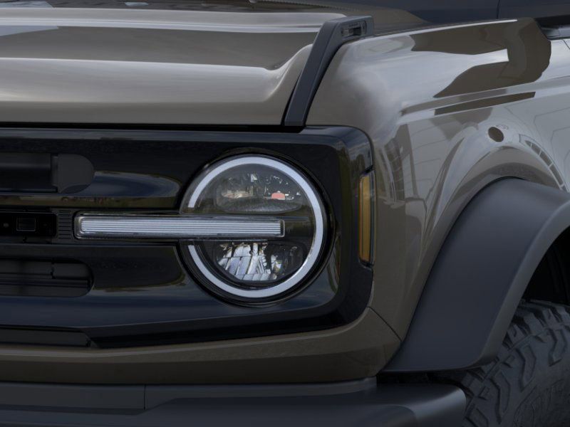 2025 Ford Bronco Outer Banks photo 17