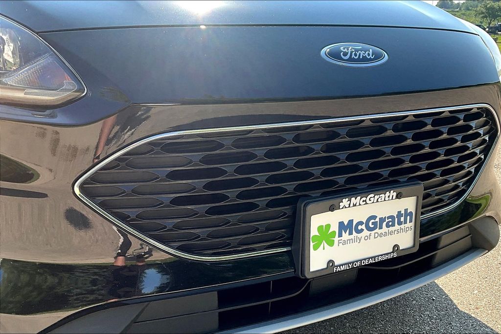 2022 Ford Escape SE photo 27