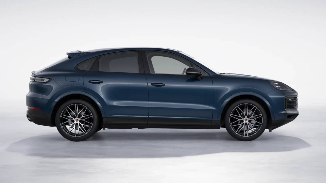 2026 Porsche Cayenne Coupe photo 7