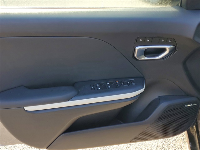 2025 Kia K4 GT-Line Turbo photo 6