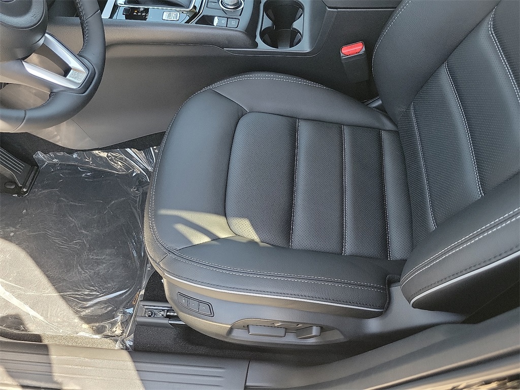 2025 Mazda CX-5 2.5 S Preferred photo 12