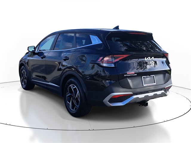 2023 Kia Sportage LX photo 3