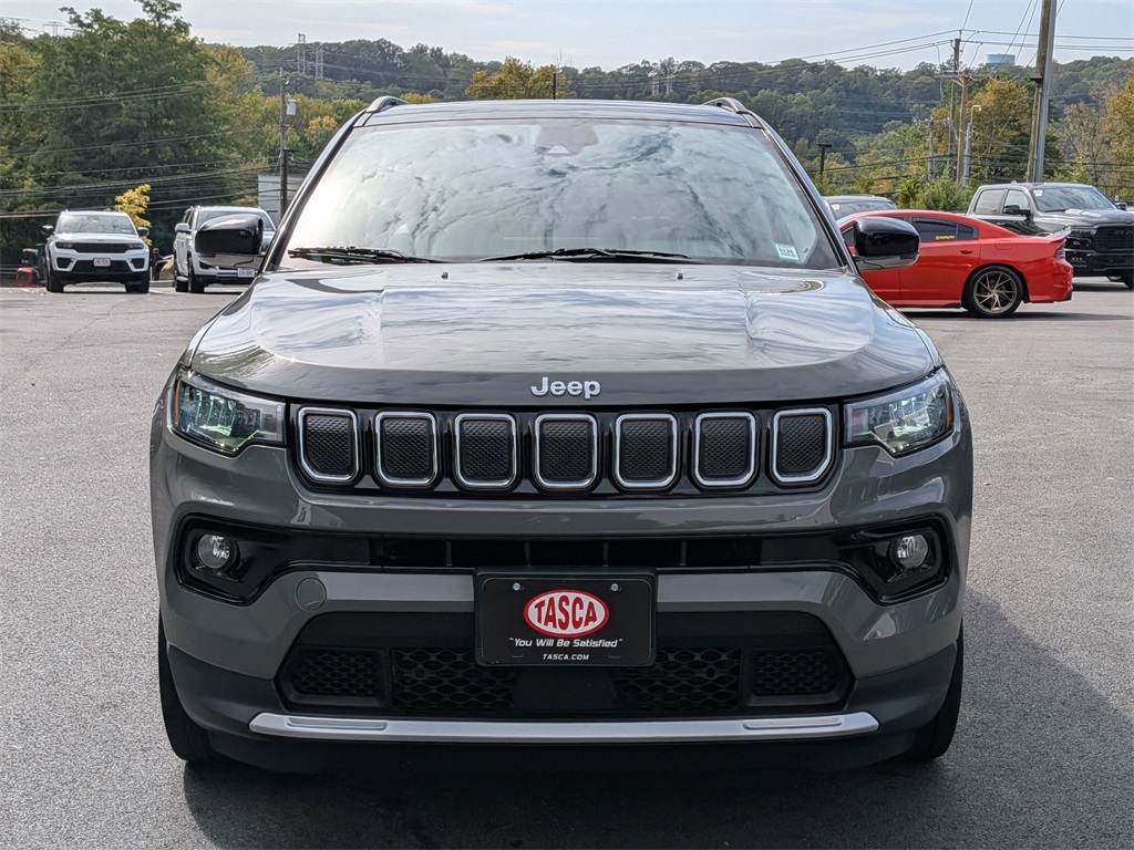 2022 Jeep Compass Limited photo 9
