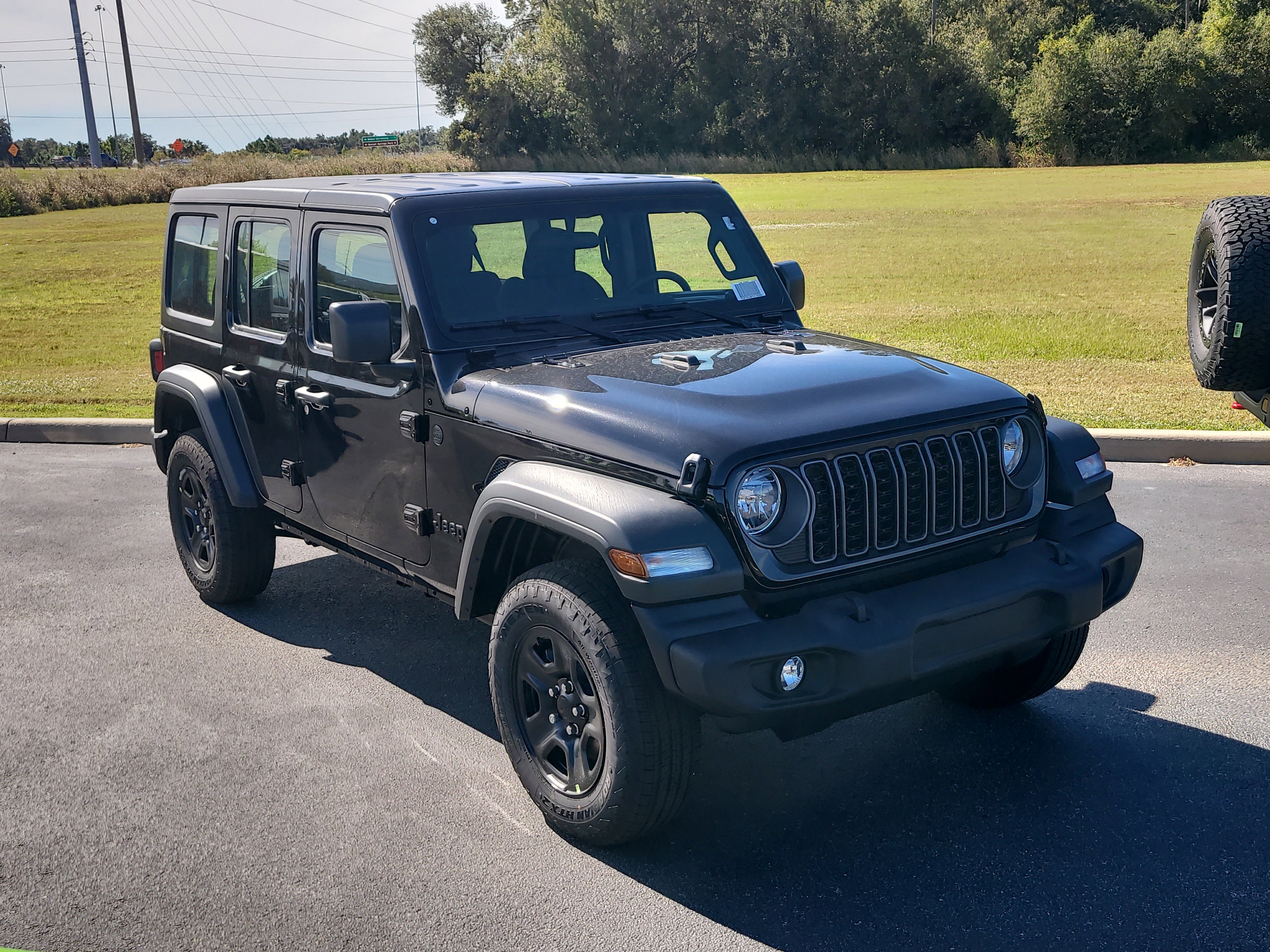 2026 Jeep Wrangler 4-Door Sport's photo
