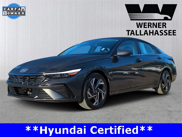 2024 Hyundai Elantra SEL Convenience photo 2