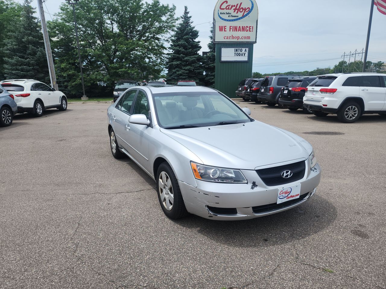 Used 2008 Gray Hyundai GLS image 1