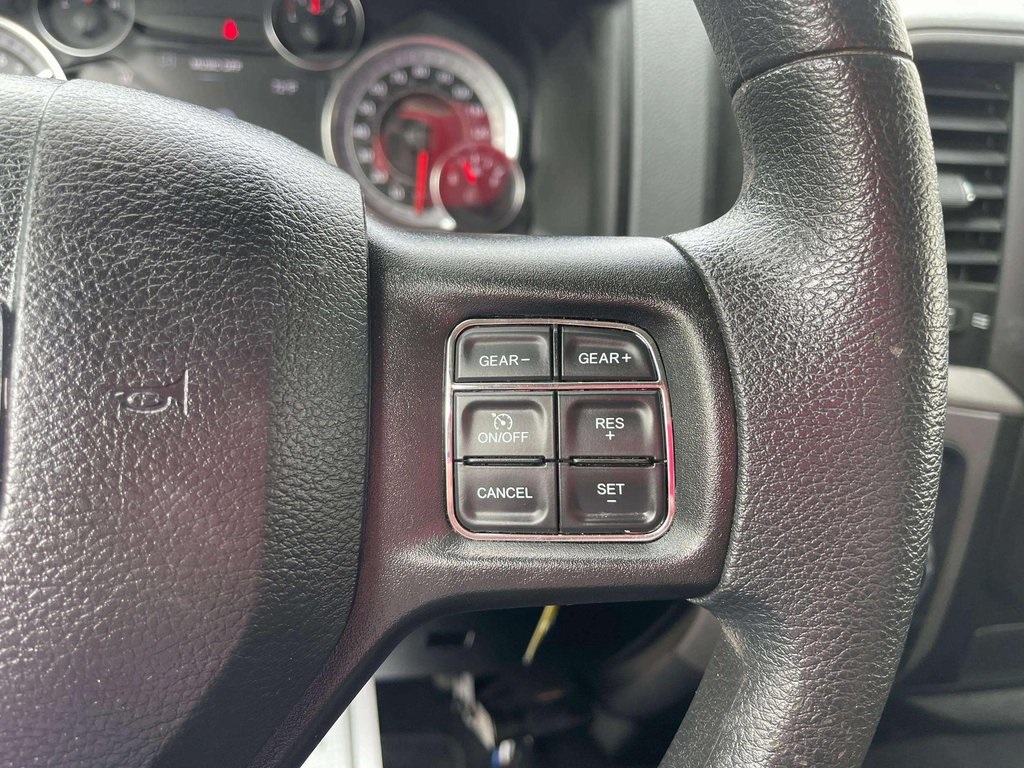 2019 Ram 1500 Classic Express photo 18