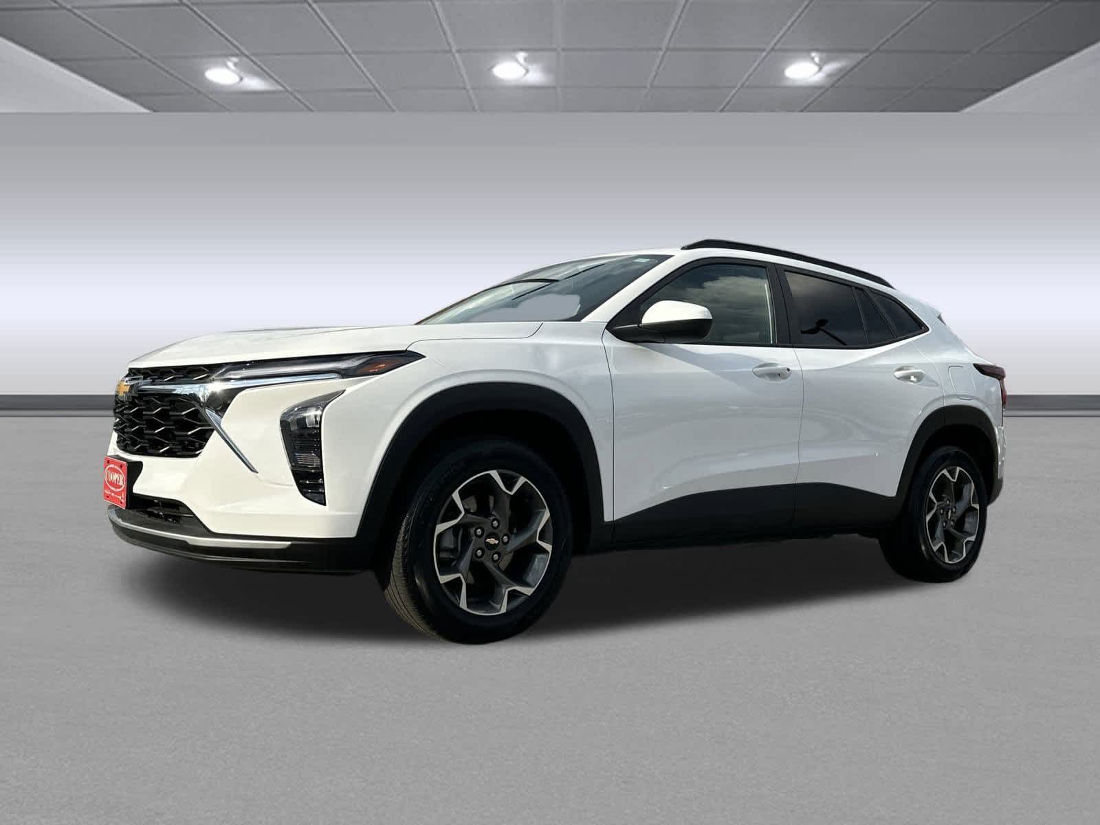 2024 Chevrolet Trax LT photo 3