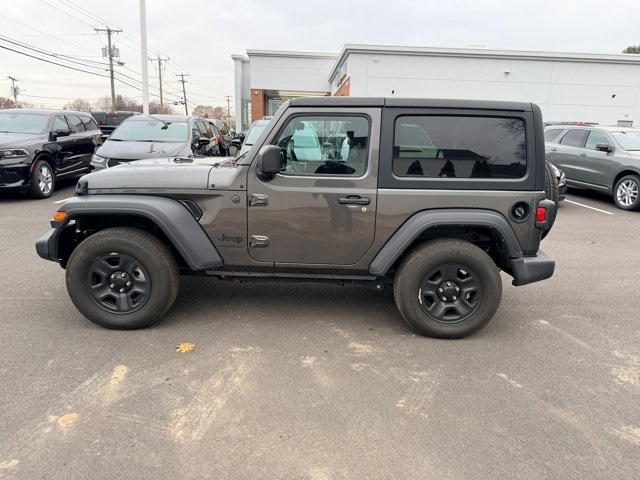 2022 Jeep Wrangler Sport photo 4