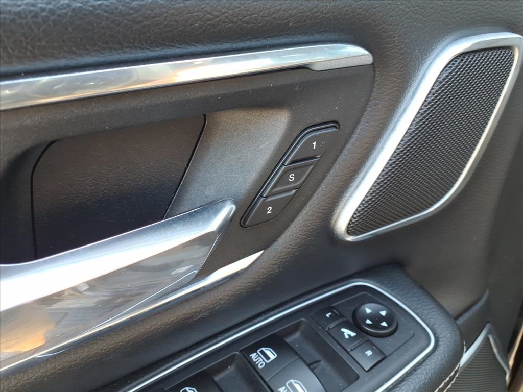 2022 Ram 1500 Laramie photo 4