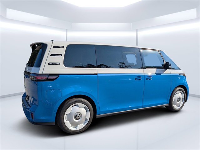 2025 Volkswagen ID. Buzz photo 3